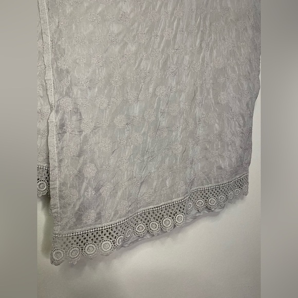 Johnny Was Embroidered Eyelet tie front cardigan size medium - Picture 9 of 10